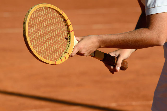 buying a tennis racket guide